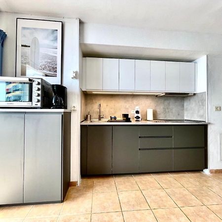 Beachfront Apartment With Ocean Views Los Cristianos  Exterior photo
